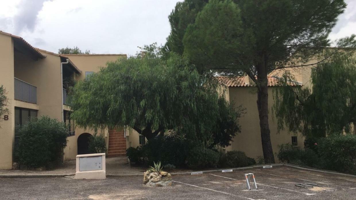 T2 Rez De Jardin 300M Plage De Beaucours Sanary Sur Mer Luaran gambar
