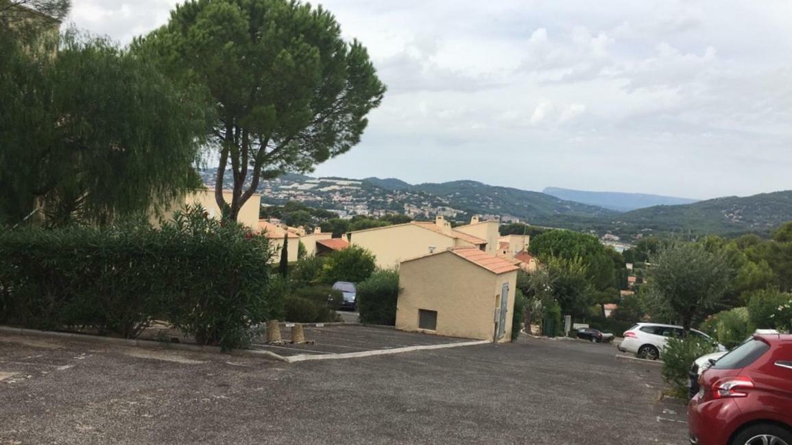 T2 Rez De Jardin 300M Plage De Beaucours Sanary Sur Mer Luaran gambar
